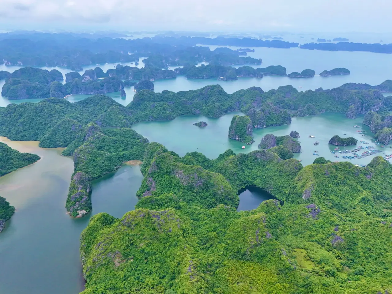 Vịnh Bái Tử Long — Quảng Ninh