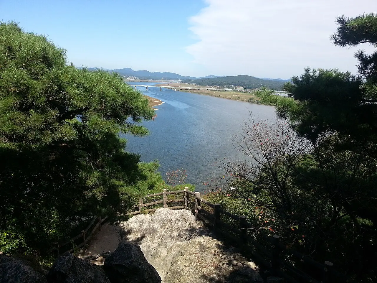 Thành Busosanseong & Gungnamji (Buyeo) — Chungnam