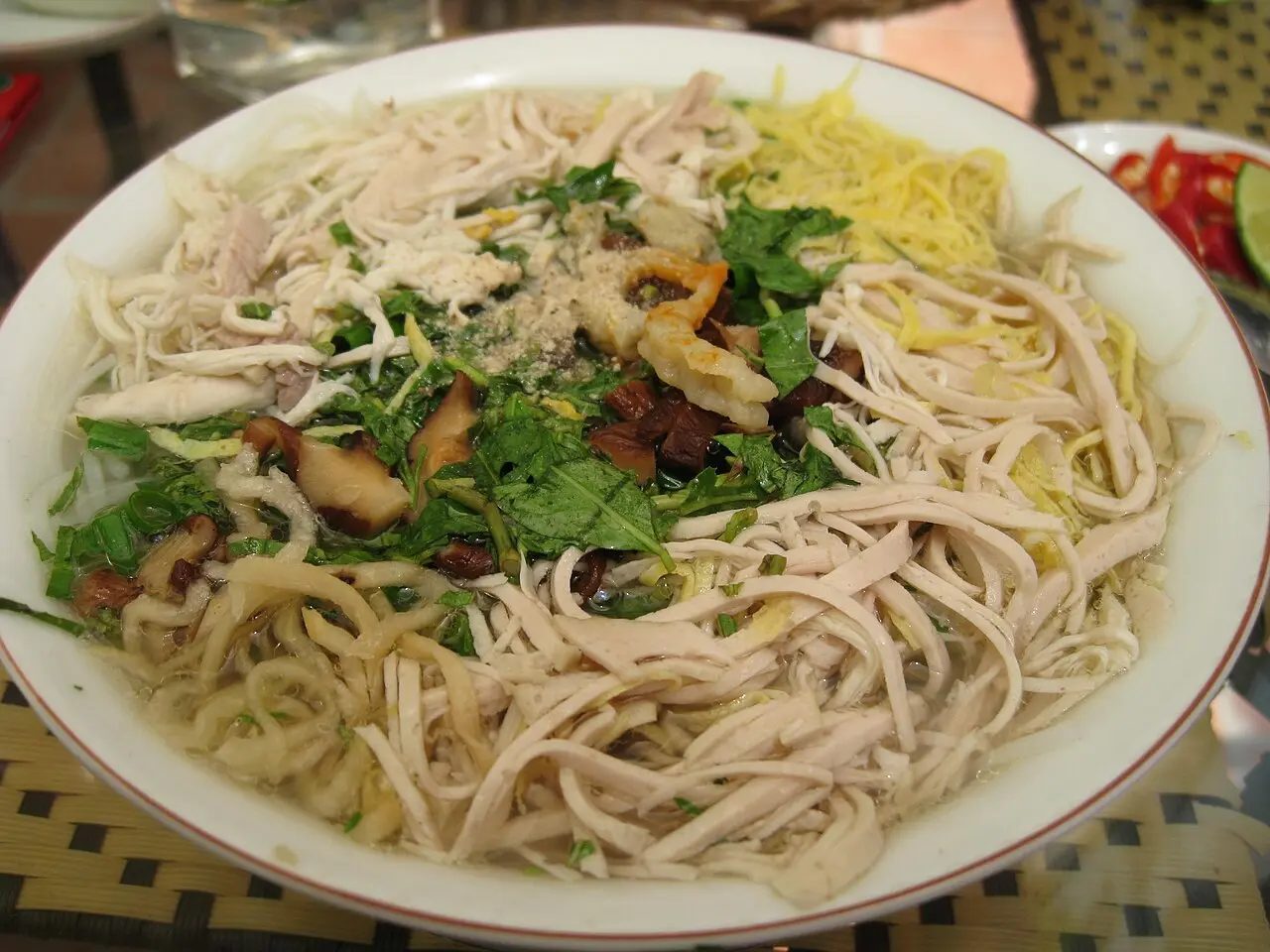 Bún thang lươn Phố Hiến