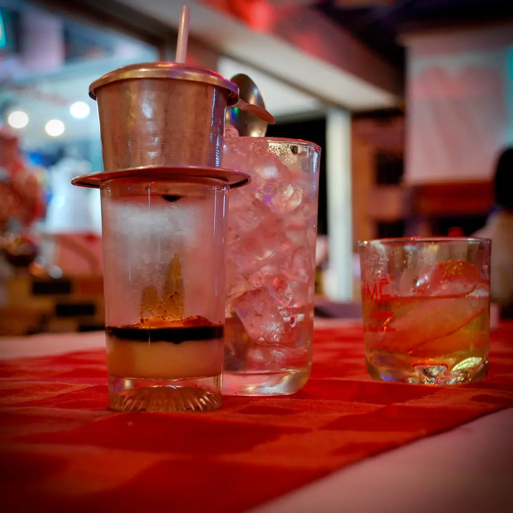 Cà phê sữa đá