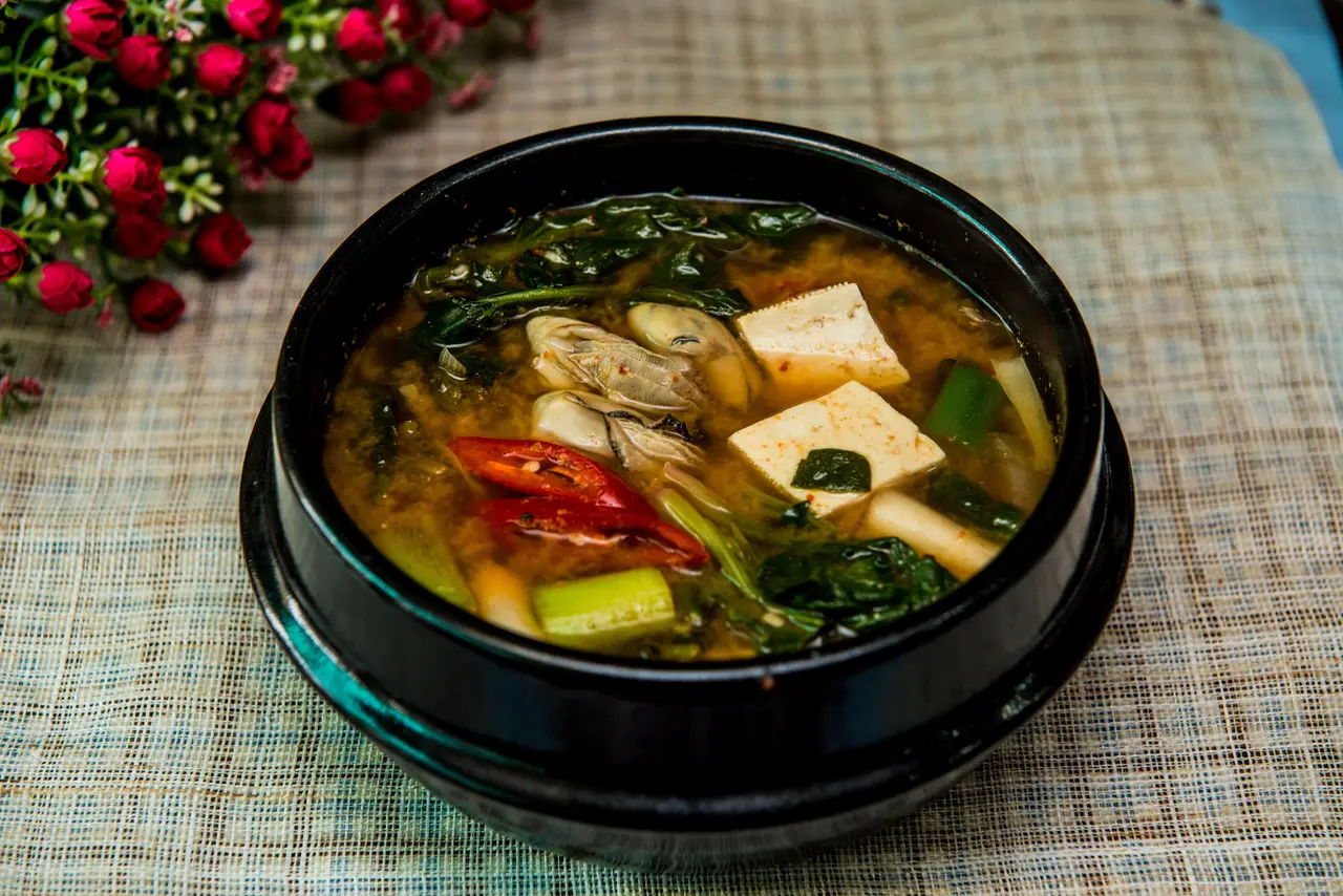 Canh tương đậu (doenjang-jjigae)