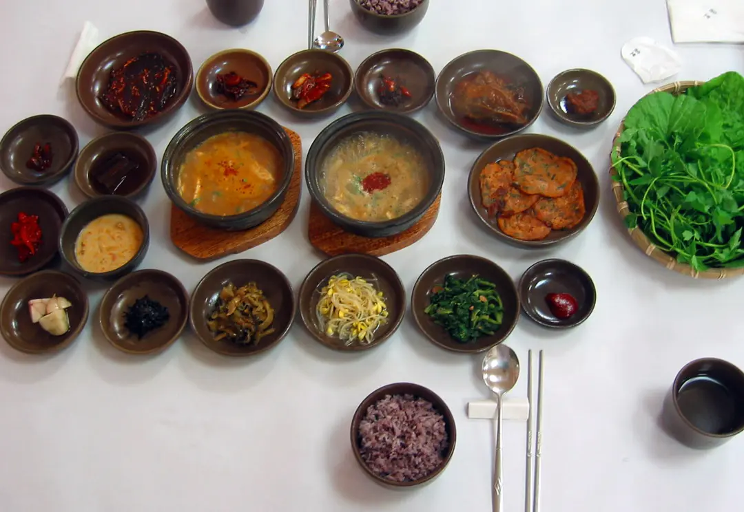 Mâm cơm Honam (hanjeongsik)