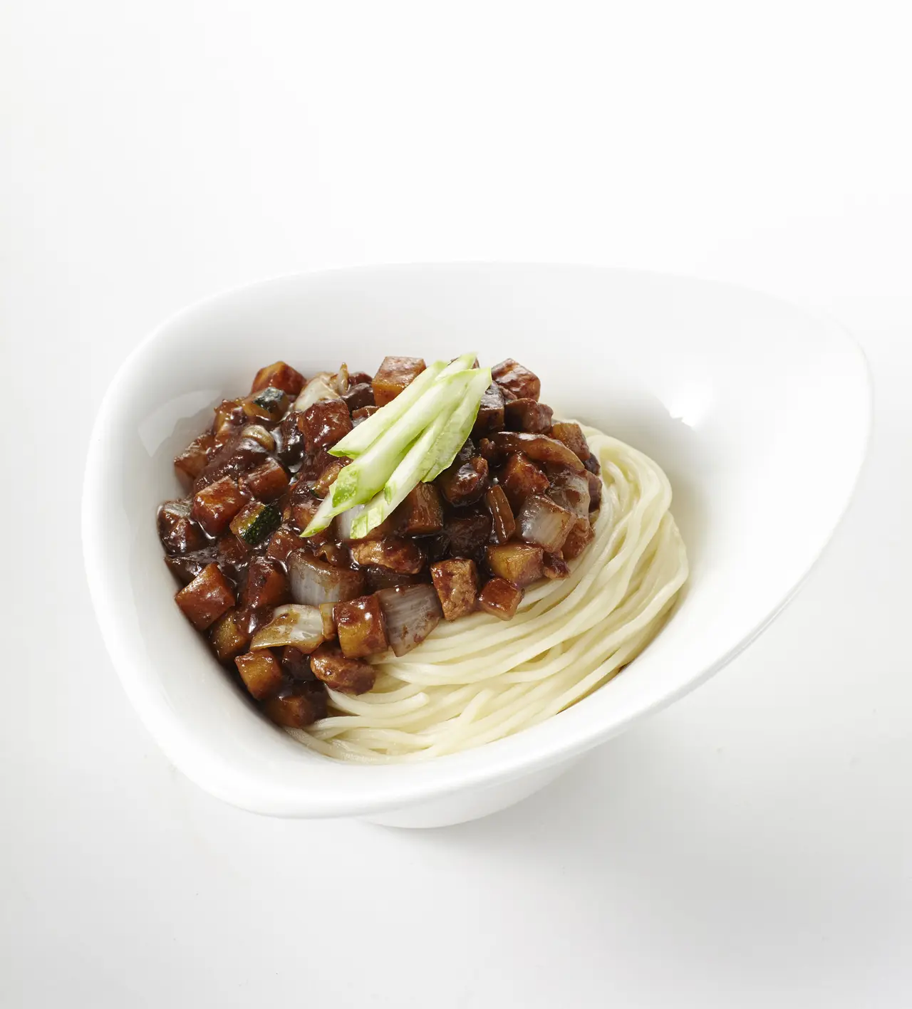 Mì tương đen (jjajangmyeon)