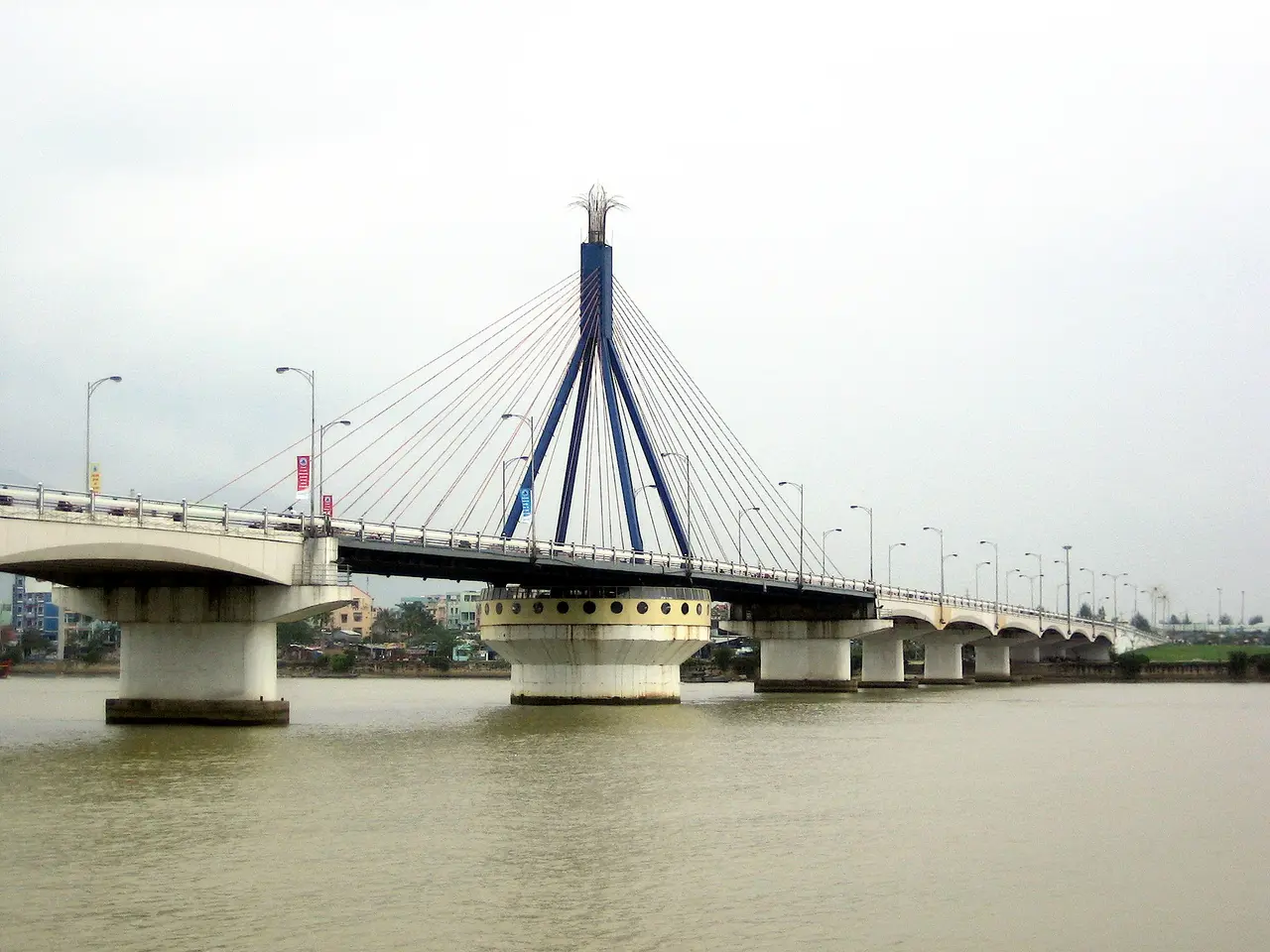 Cầu Sông Hàn — Đà Nẵng