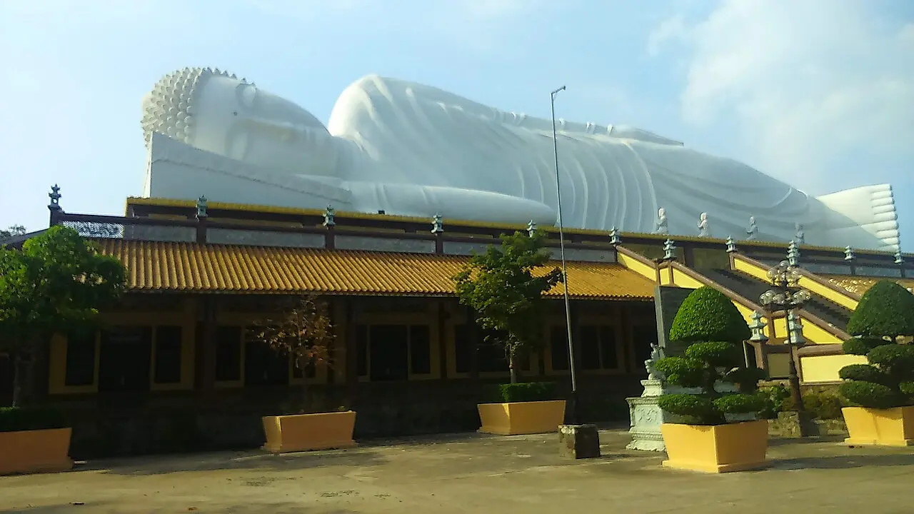Chùa Hội Khánh — Bình Dương