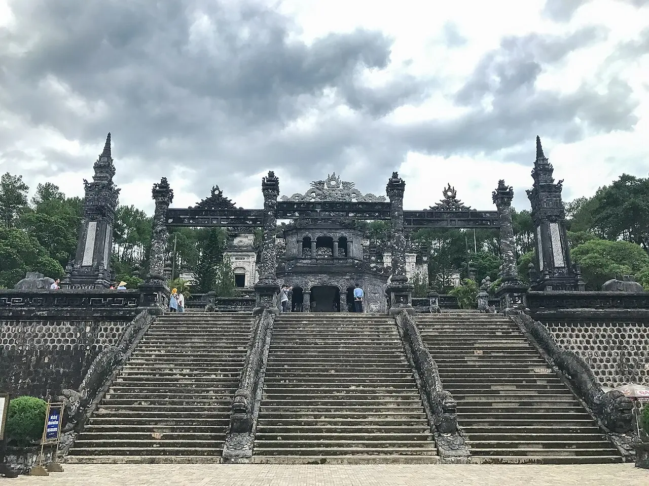 Lăng Khải Định — Thừa Thiên Huế