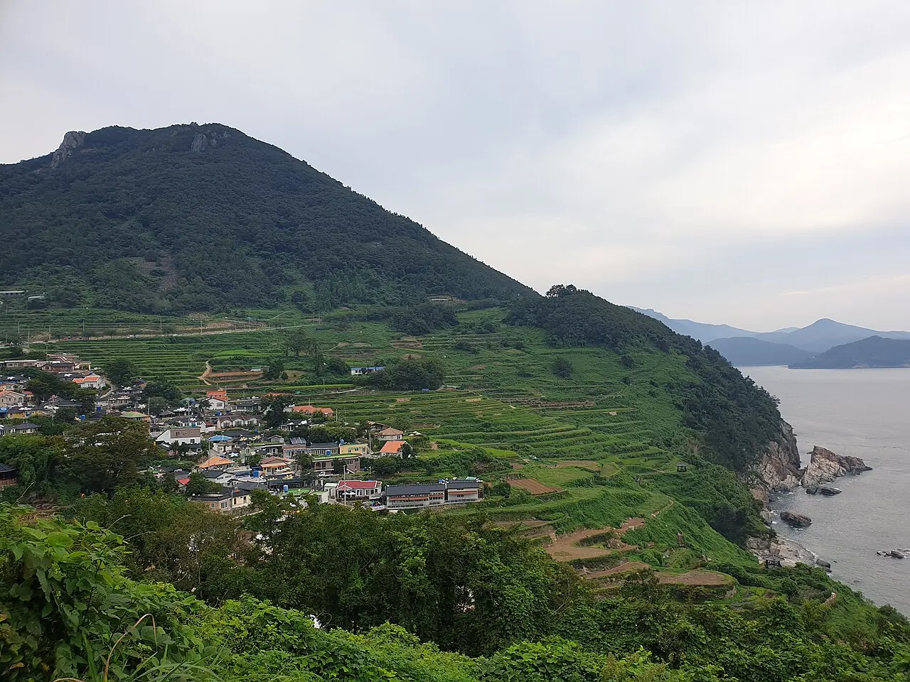 南海多乐里梯田 — 庆尚南道