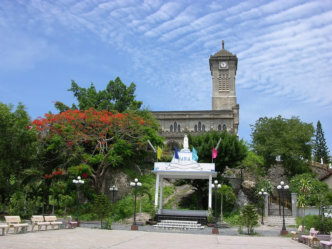 Nhà thờ Núi Nha Trang — Khánh Hòa