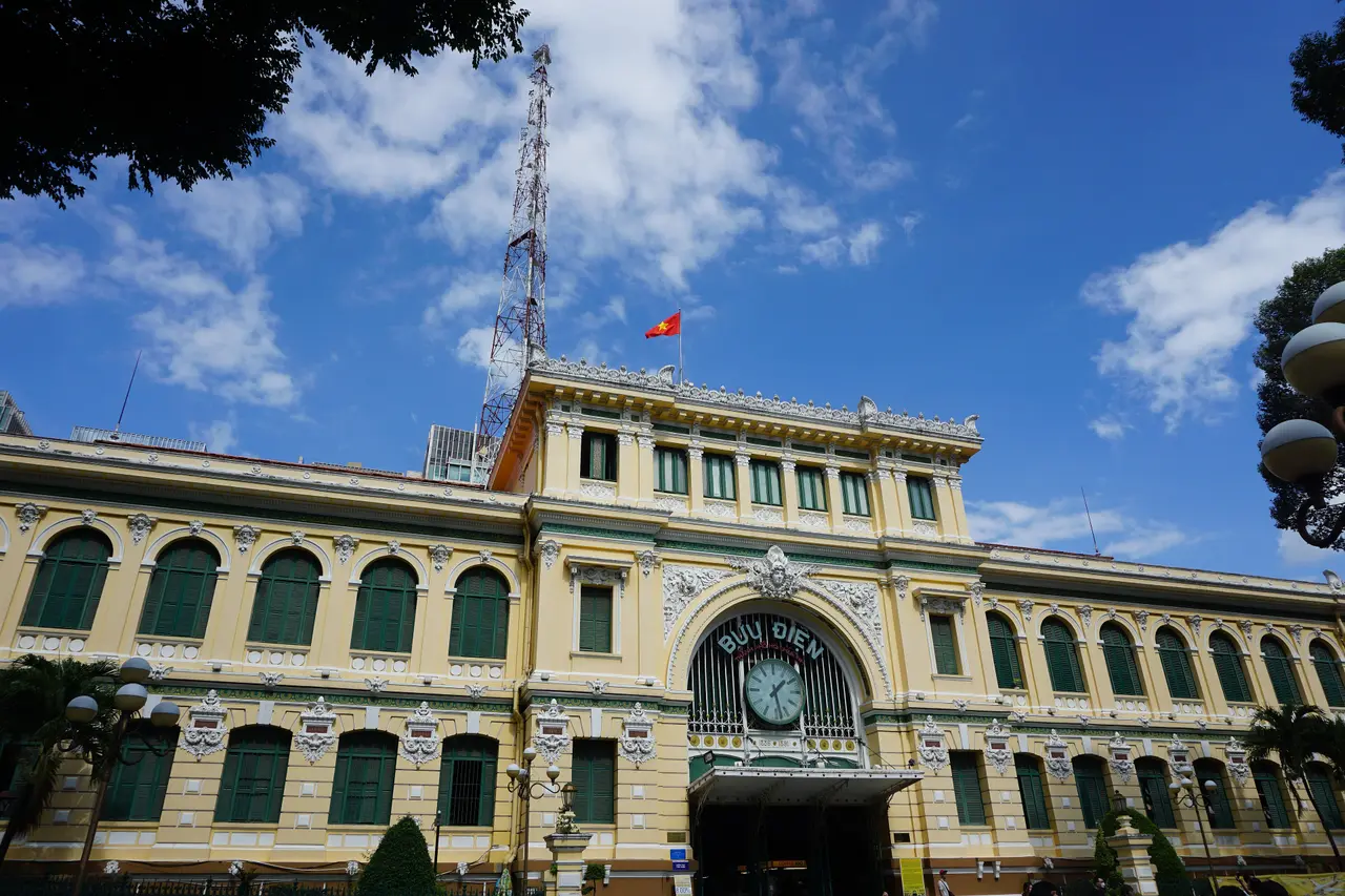 Bưu điện Trung tâm Sài Gòn — TP. Hồ Chí Minh