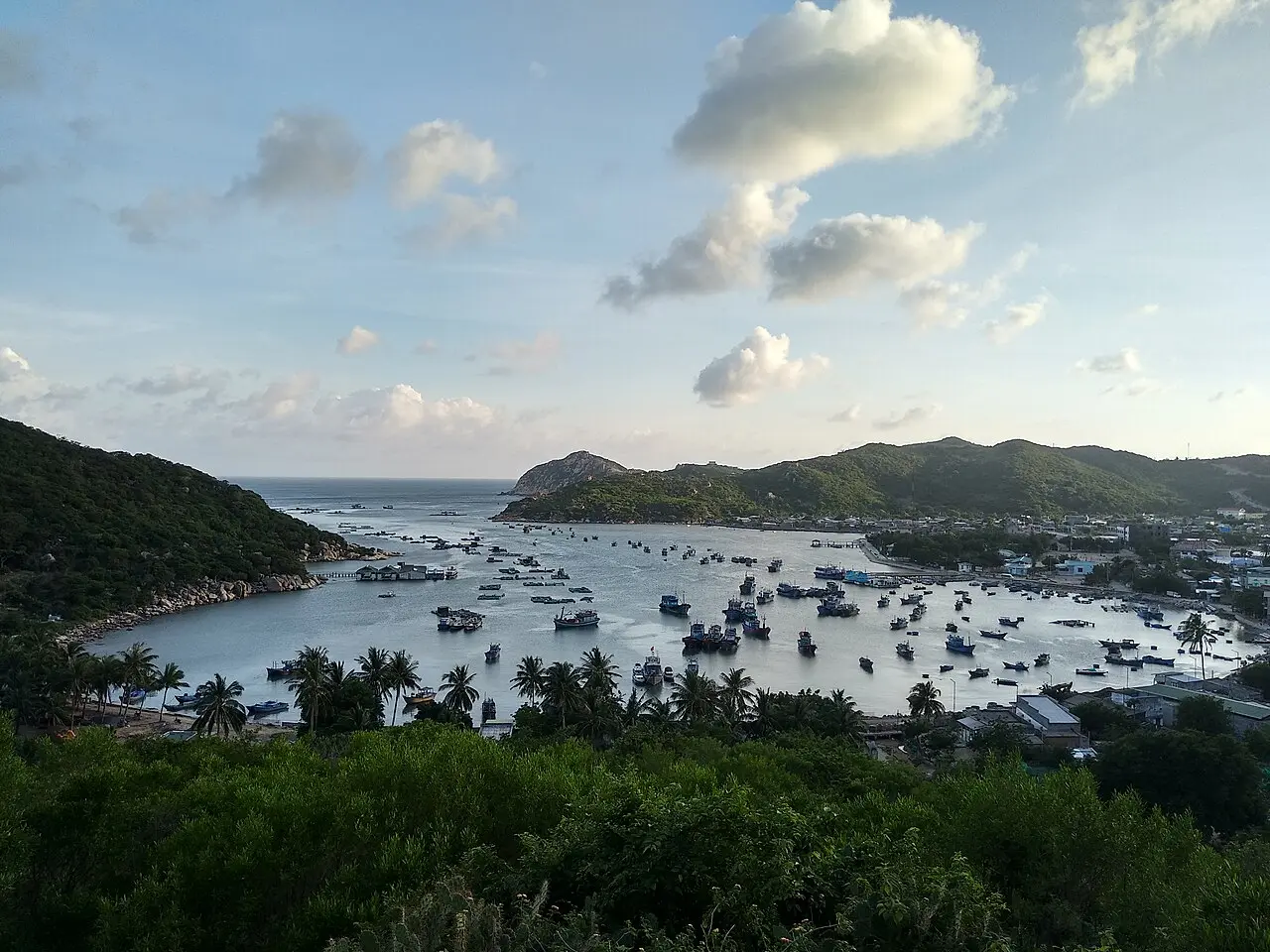 Ninh Thuận — Vịnh Vĩnh Hy