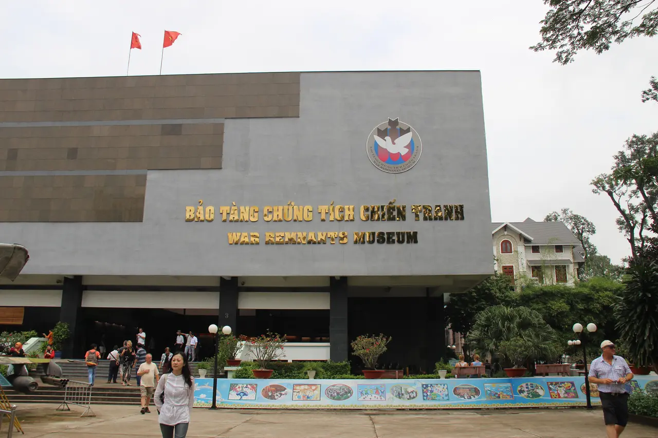 TP. Hồ Chí Minh — Bảo tàng Chứng tích Chiến tranh