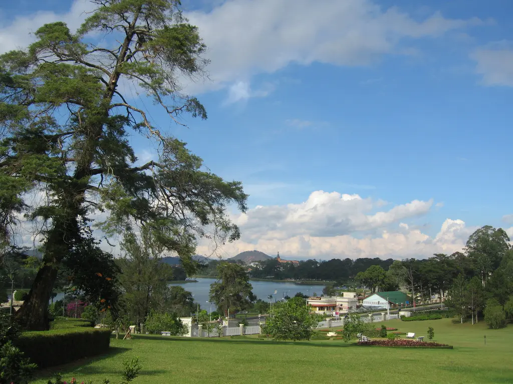 Hồ Xuân Hương — Lâm Đồng