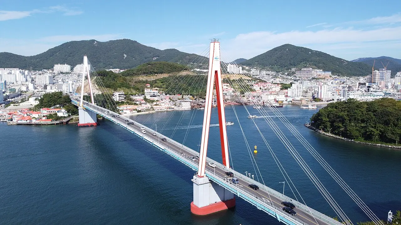 Biển đêm Yeosu & cáp treo — Jeonnam